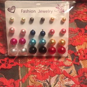 FREE IF BUNDLED $25+ Earring set